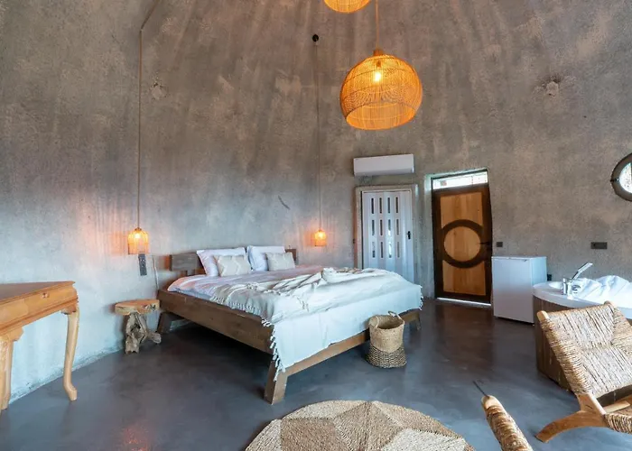 La Lucci Fethiye Караагач