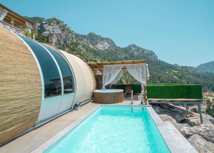 La Lucci Fethiye Караагач